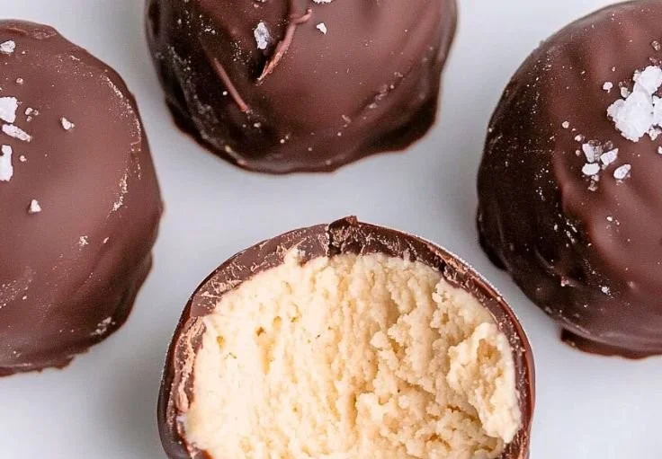 Healthy Peanut Butter Greek Yogurt Bites