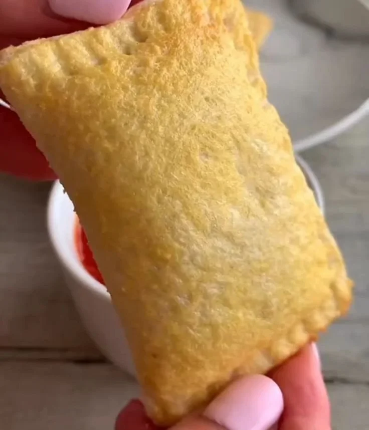 Homemade Pepperoni Pizza Pockets