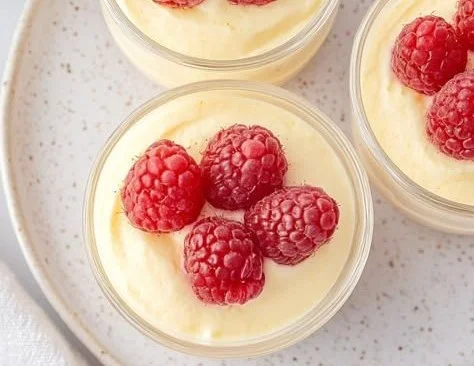 No-Bake Greek Yogurt Jello Cheesecake